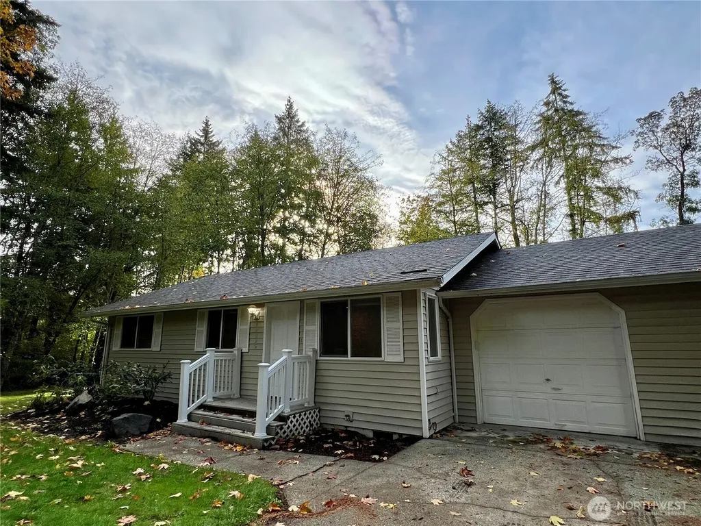 13023 94th Avenue NW Wauna WA 98329
