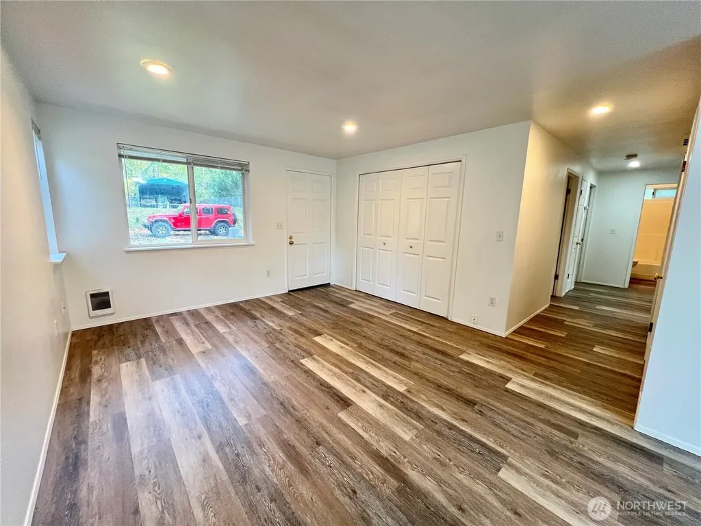 13023 94th Avenue NW Wauna WA 98329