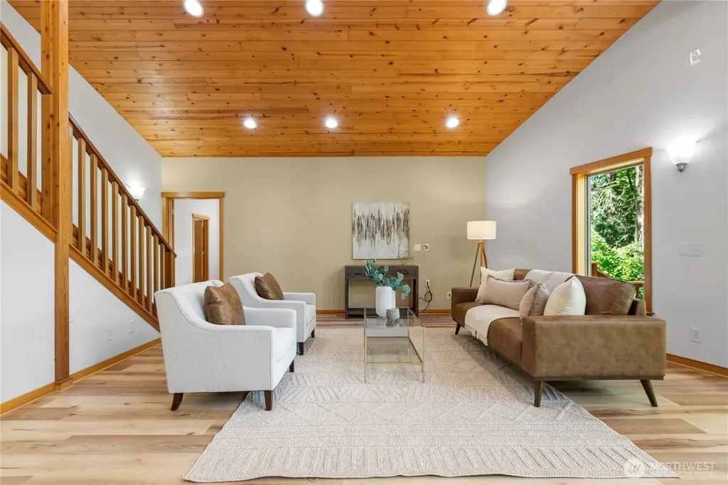 41 Louise View Drive Bellingham WA 98229
