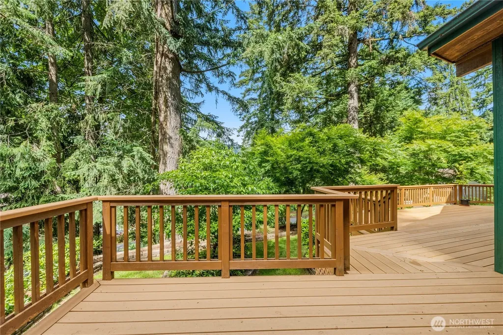 41 Louise View Drive Bellingham WA 98229