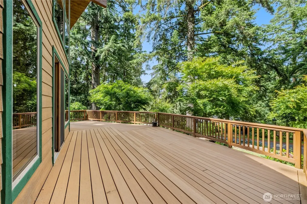 41 Louise View Drive Bellingham WA 98229