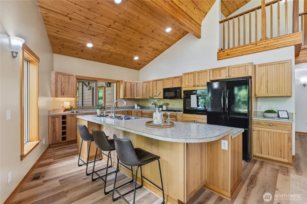 41 Louise View Drive Bellingham WA 98229
