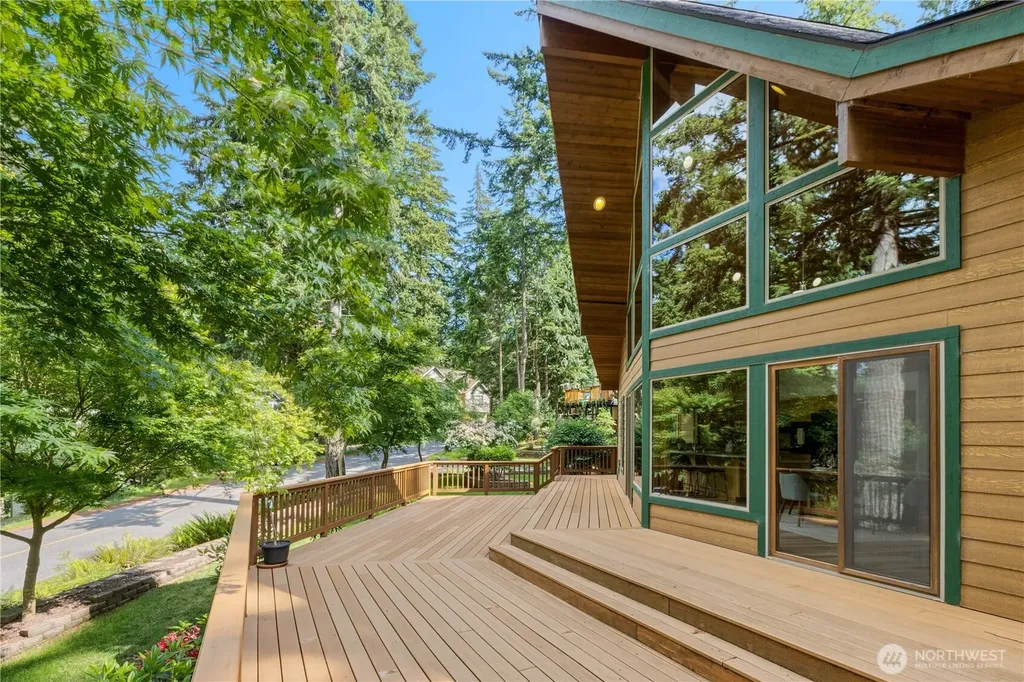41 Louise View Drive Bellingham WA 98229