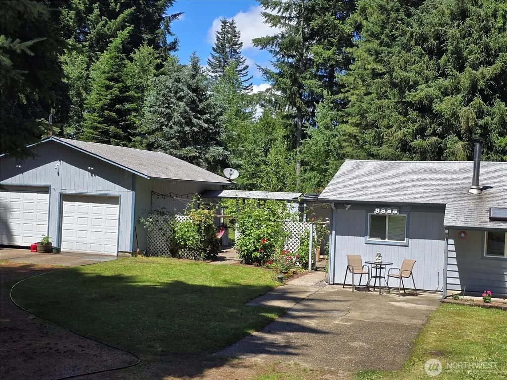 8823 Old Highway 99 SE Tumwater WA 98501