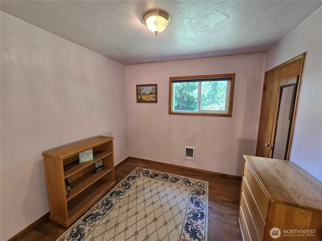8823 Old Highway 99 SE Tumwater WA 98501