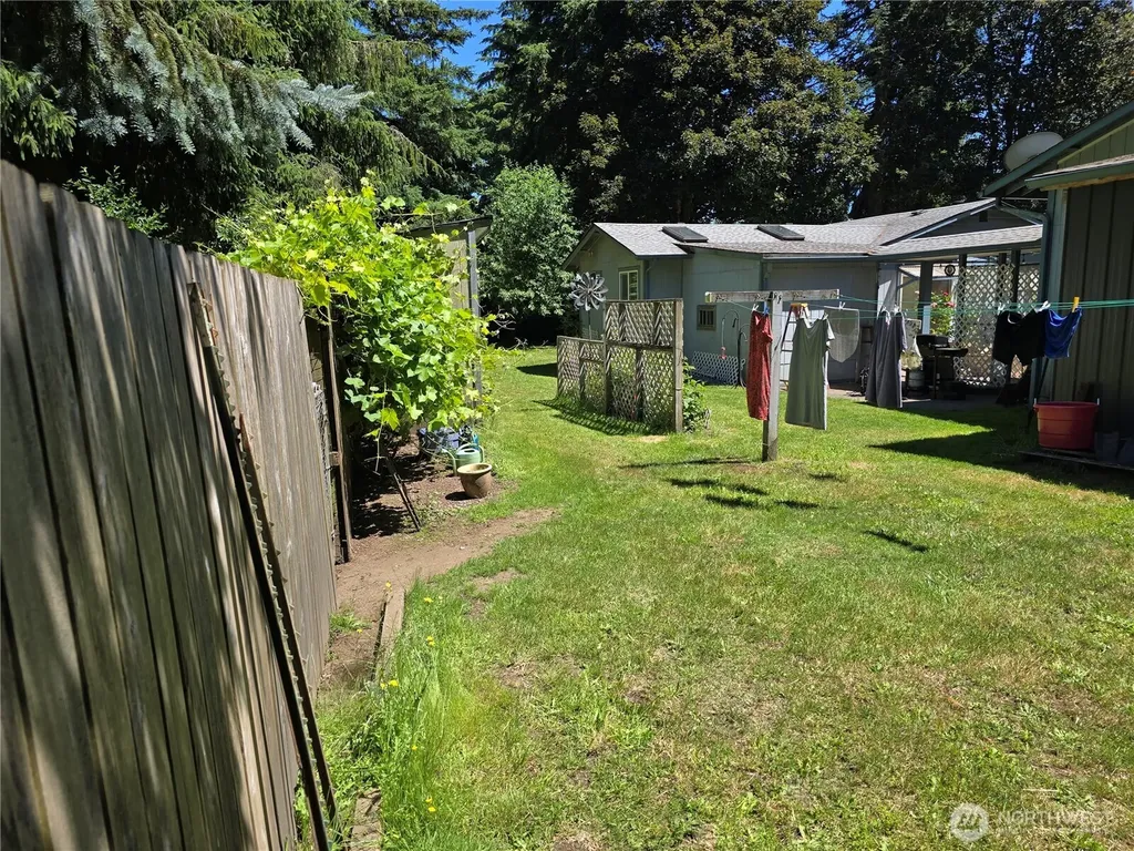 8823 Old Highway 99 SE Tumwater WA 98501