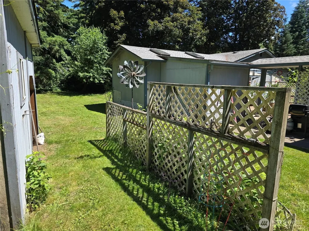 8823 Old Highway 99 SE Tumwater WA 98501