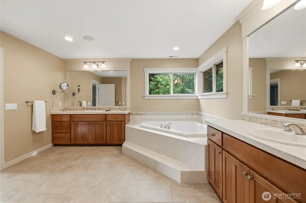 6603 Waterton Circle Mukilteo WA 98275