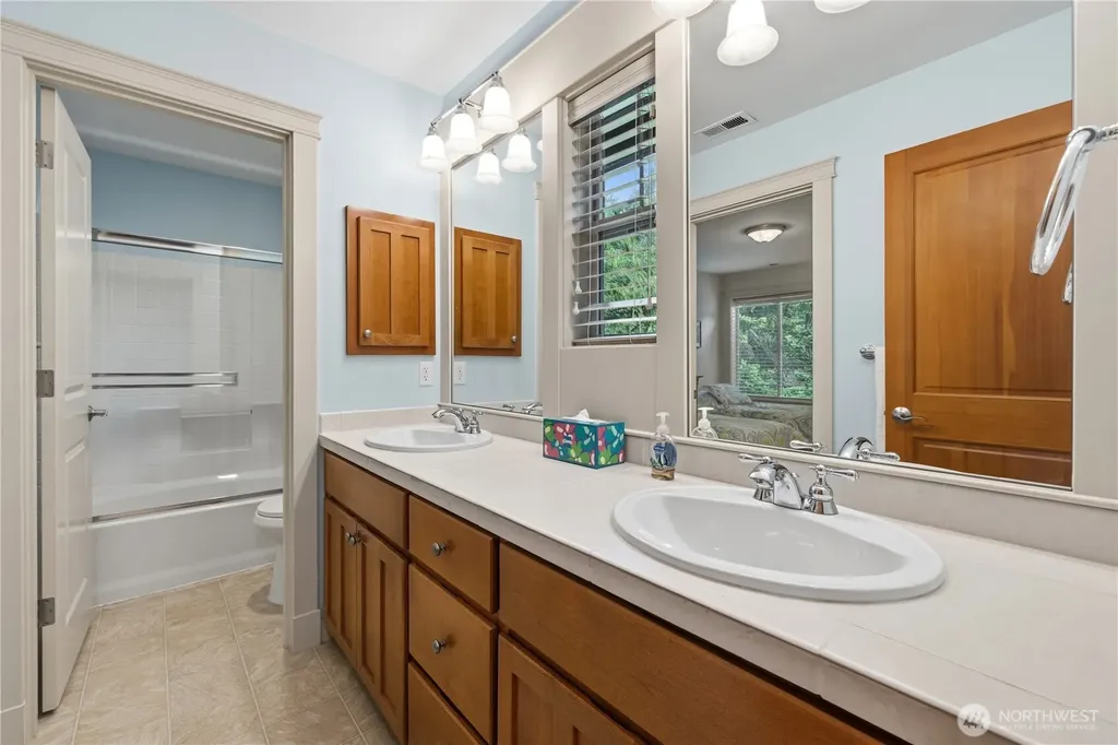6603 Waterton Circle Mukilteo WA 98275