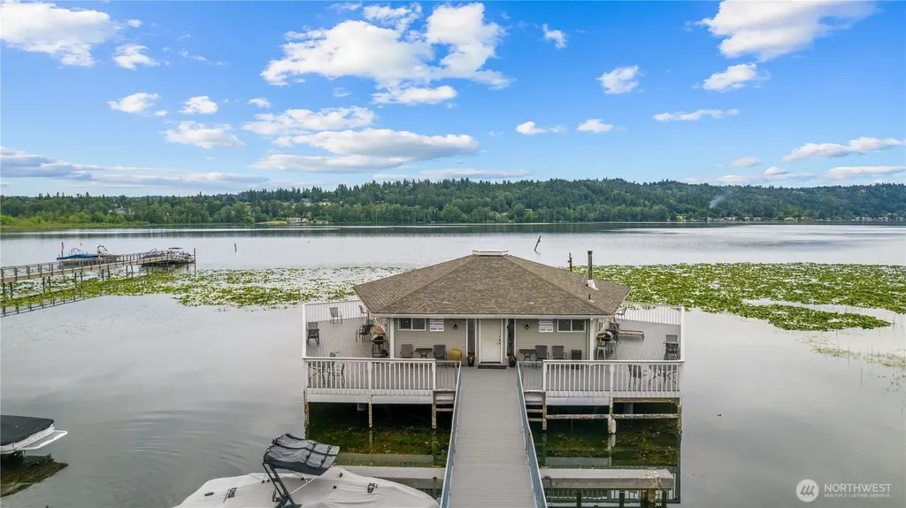 17310 NE 45th Street Redmond WA 98052