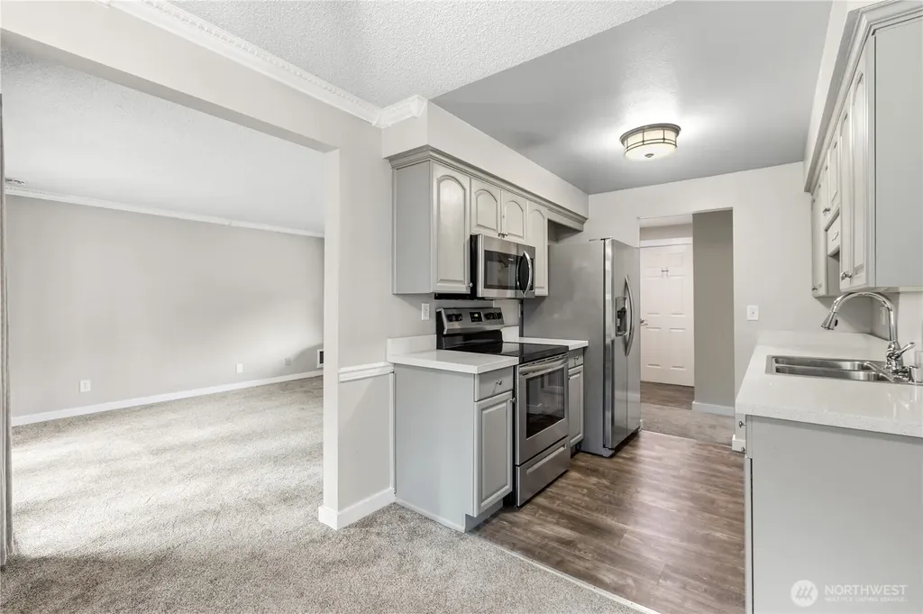 17310 NE 45th Street Redmond WA 98052