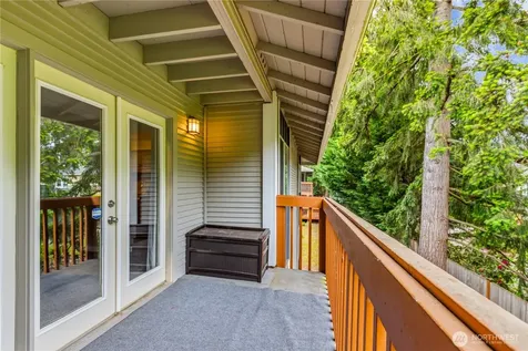 17310 NE 45th Street Redmond WA 98052