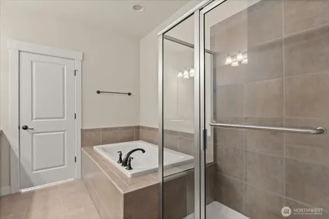 13914 N Pointe Circle Mill Creek WA 98012