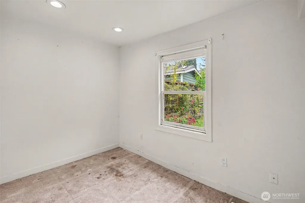 1207 SW Cambridge Street Seattle WA 98106