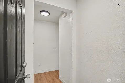 1207 SW Cambridge Street Seattle WA 98106