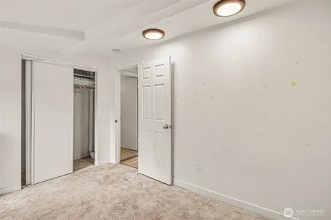 1207 SW Cambridge Street Seattle WA 98106
