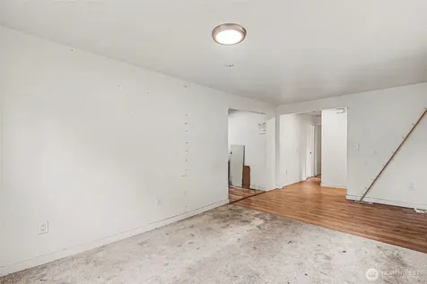 1207 SW Cambridge Street Seattle WA 98106