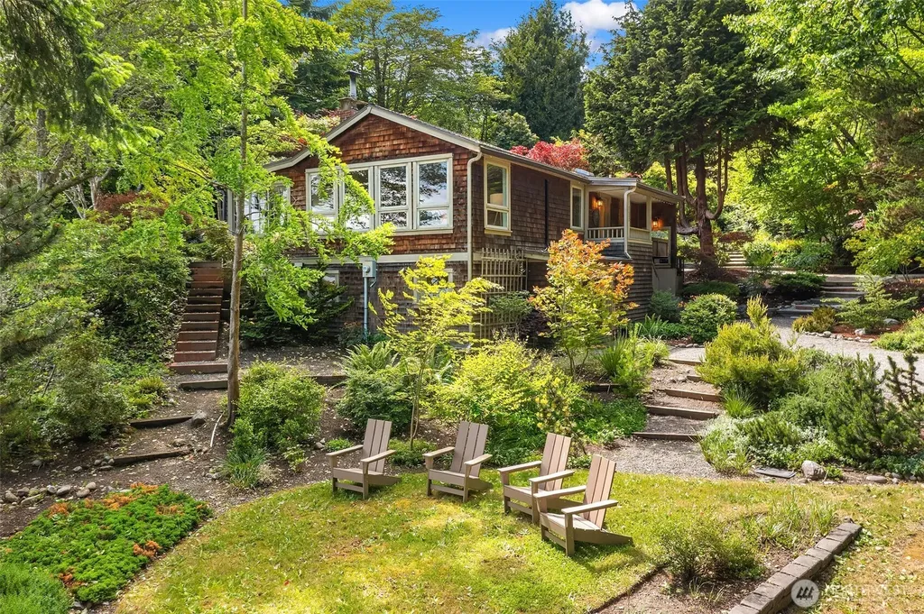 8430 SW Quartermaster Drive Vashon WA 98070