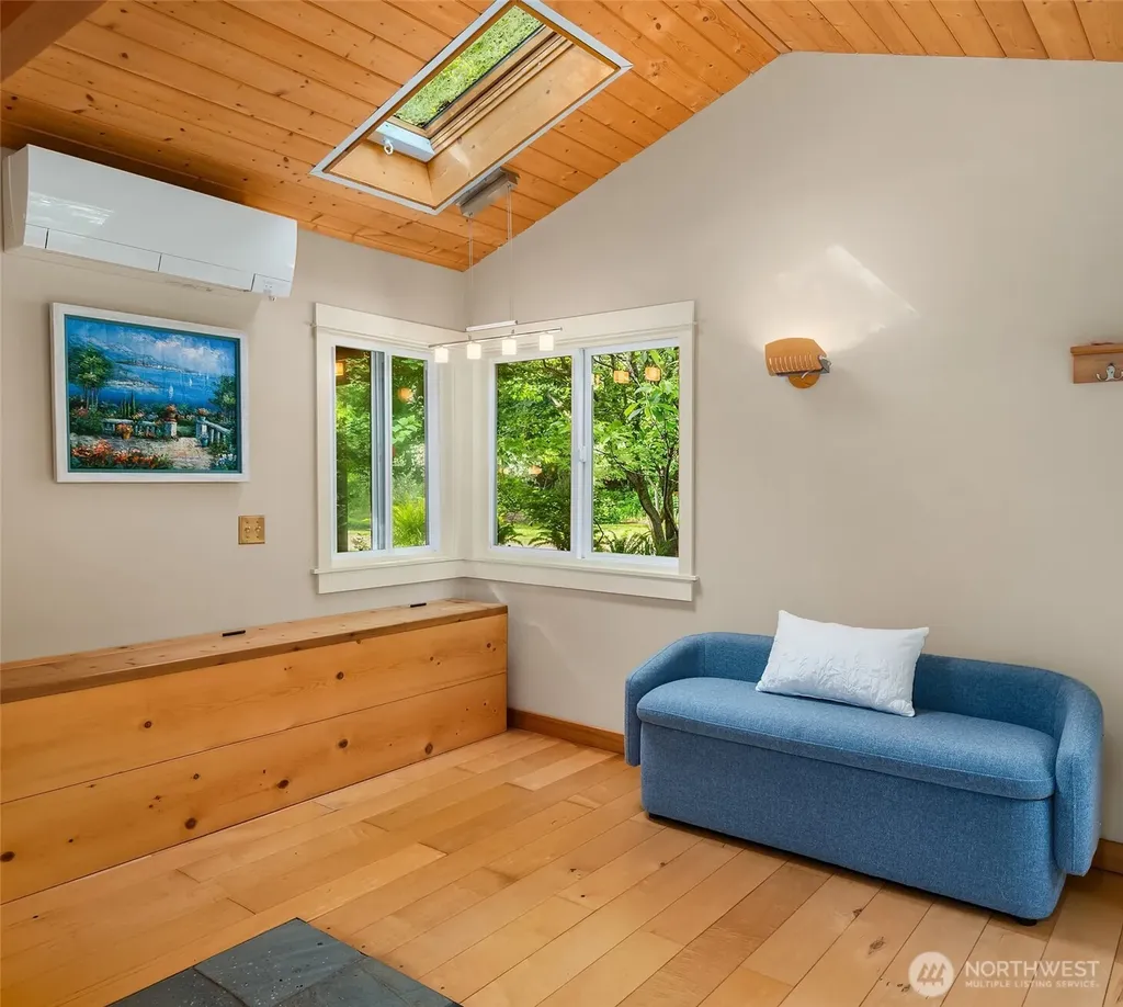 8430 SW Quartermaster Drive Vashon WA 98070