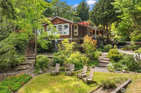 8430 SW Quartermaster Drive Vashon WA 98070