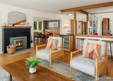 8430 SW Quartermaster Drive Vashon WA 98070