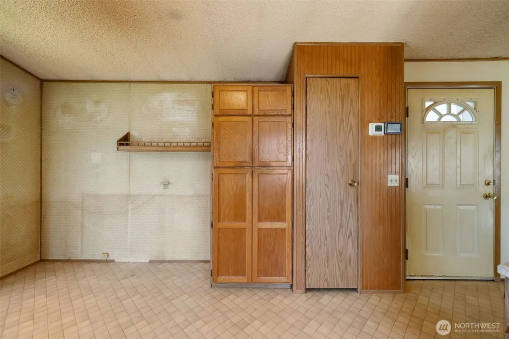 20705 9th Ave E Spanaway WA 98387