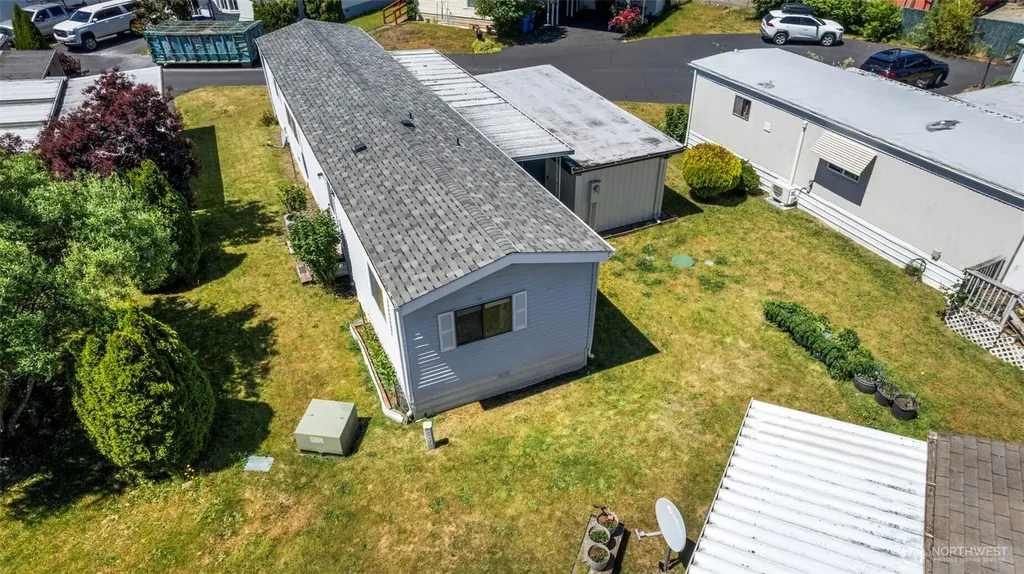 20705 9th Ave E Spanaway WA 98387