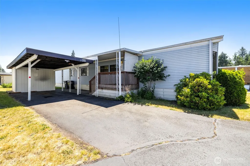 20705 9th Ave E Spanaway WA 98387
