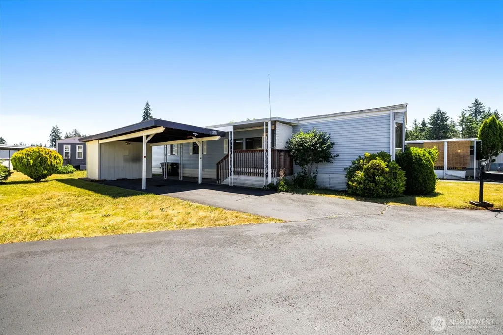 20705 9th Ave E Spanaway WA 98387