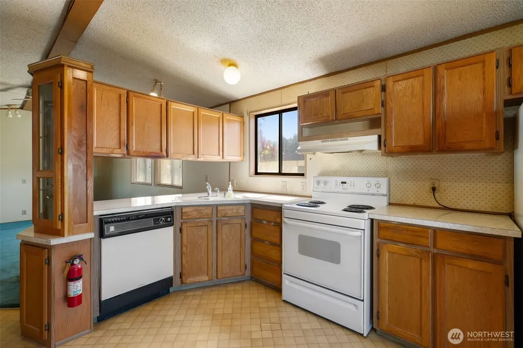 20705 9th Ave E Spanaway WA 98387