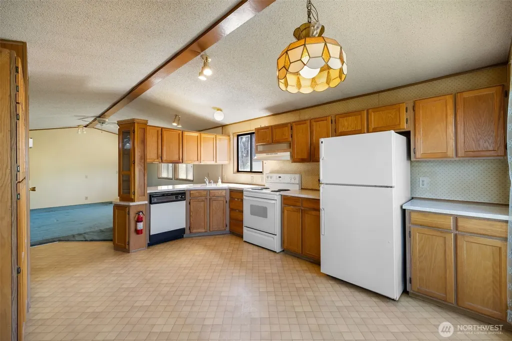 20705 9th Ave E Spanaway WA 98387