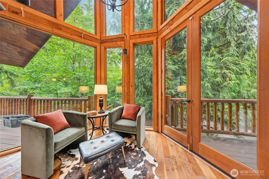22005 SE 28th Street Sammamish WA 98075