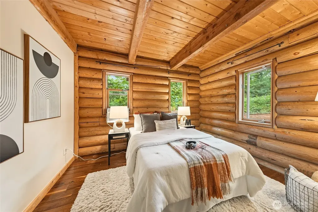 22005 SE 28th Street Sammamish WA 98075