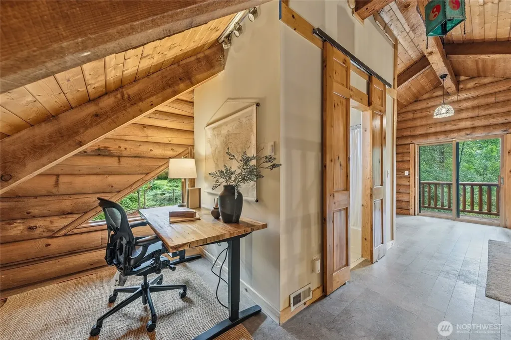 22005 SE 28th Street Sammamish WA 98075