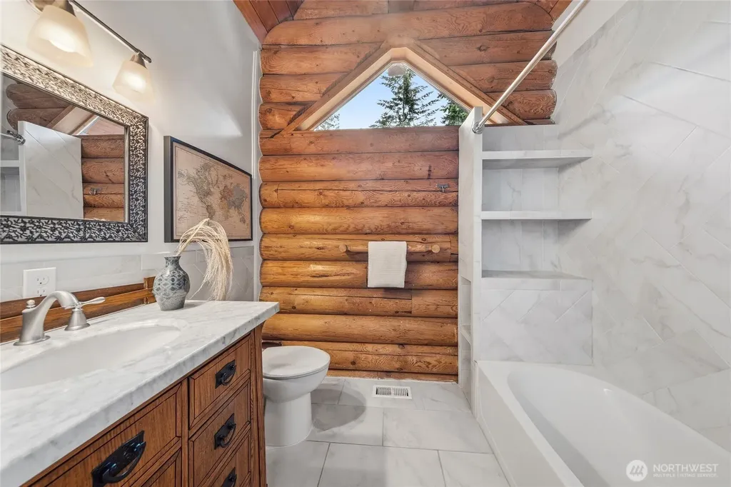 22005 SE 28th Street Sammamish WA 98075