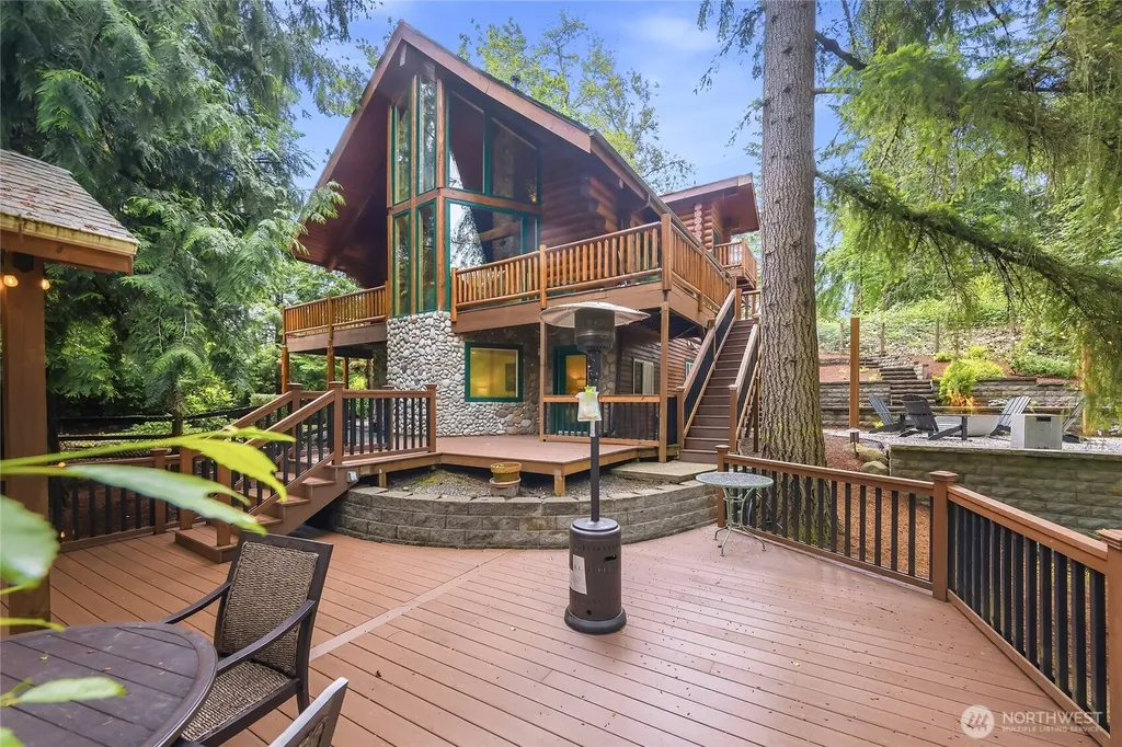 22005 SE 28th Street Sammamish WA 98075