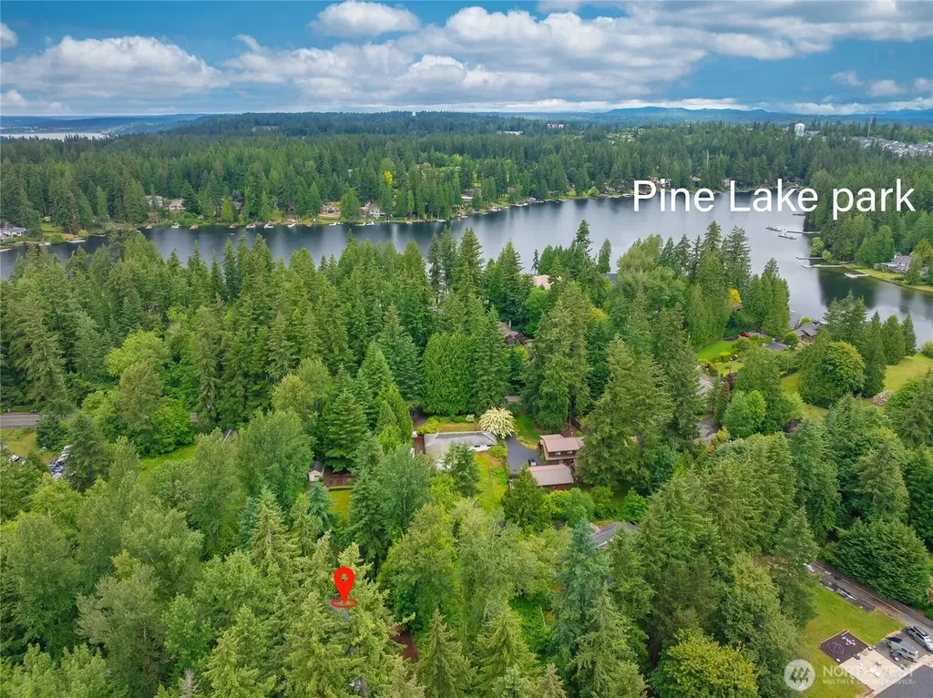 22005 SE 28th Street Sammamish WA 98075