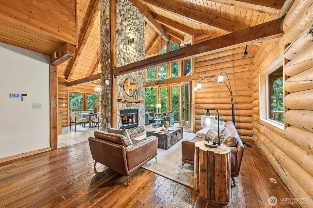 22005 SE 28th Street Sammamish WA 98075
