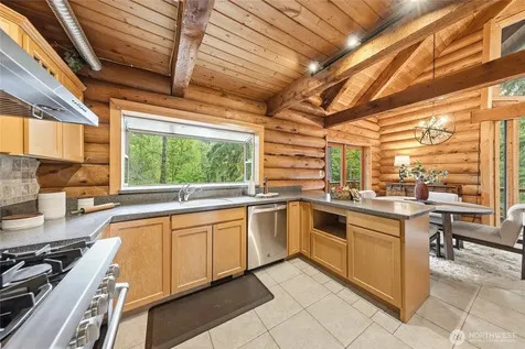 22005 SE 28th Street Sammamish WA 98075