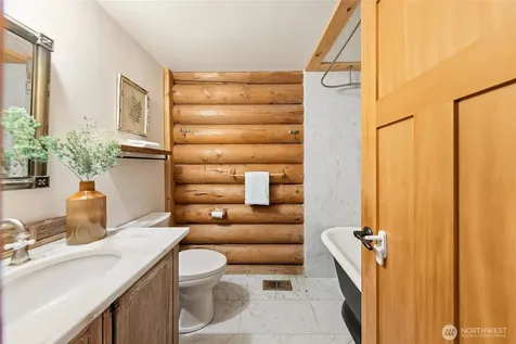 22005 SE 28th Street Sammamish WA 98075