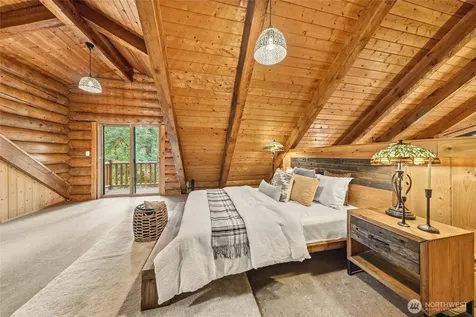 22005 SE 28th Street Sammamish WA 98075