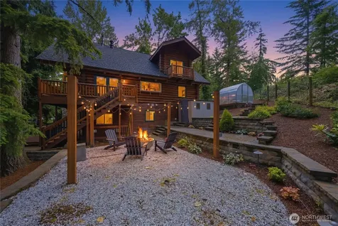 22005 SE 28th Street Sammamish WA 98075