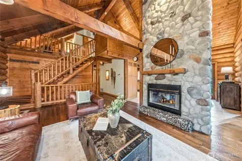 22005 SE 28th Street Sammamish WA 98075