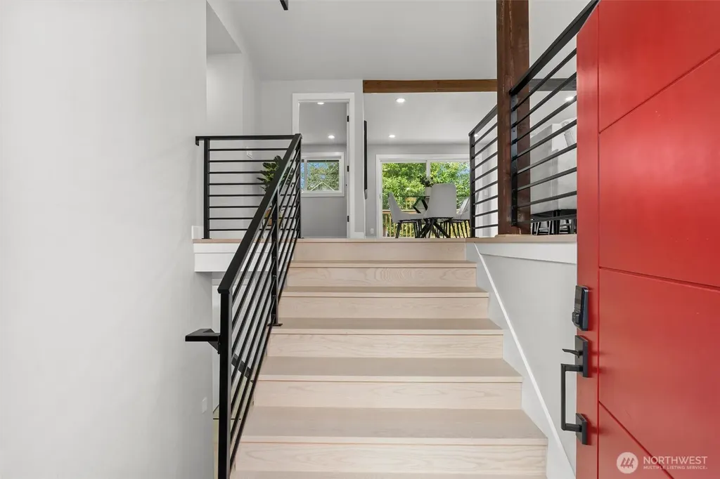 7407 25th Avenue NE Seattle WA 98115