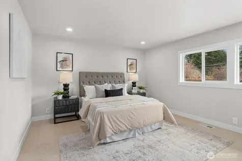 7407 25th Avenue NE Seattle WA 98115