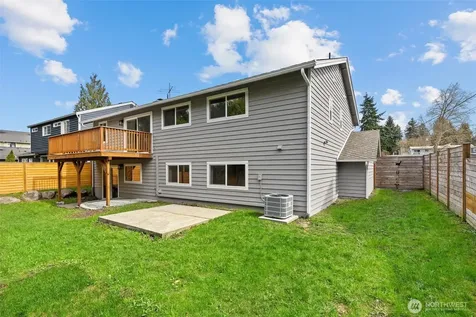 7407 25th Avenue NE Seattle WA 98115