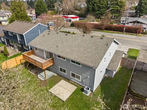 7407 25th Avenue NE Seattle WA 98115