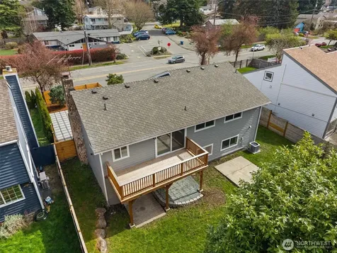 7407 25th Avenue NE Seattle WA 98115