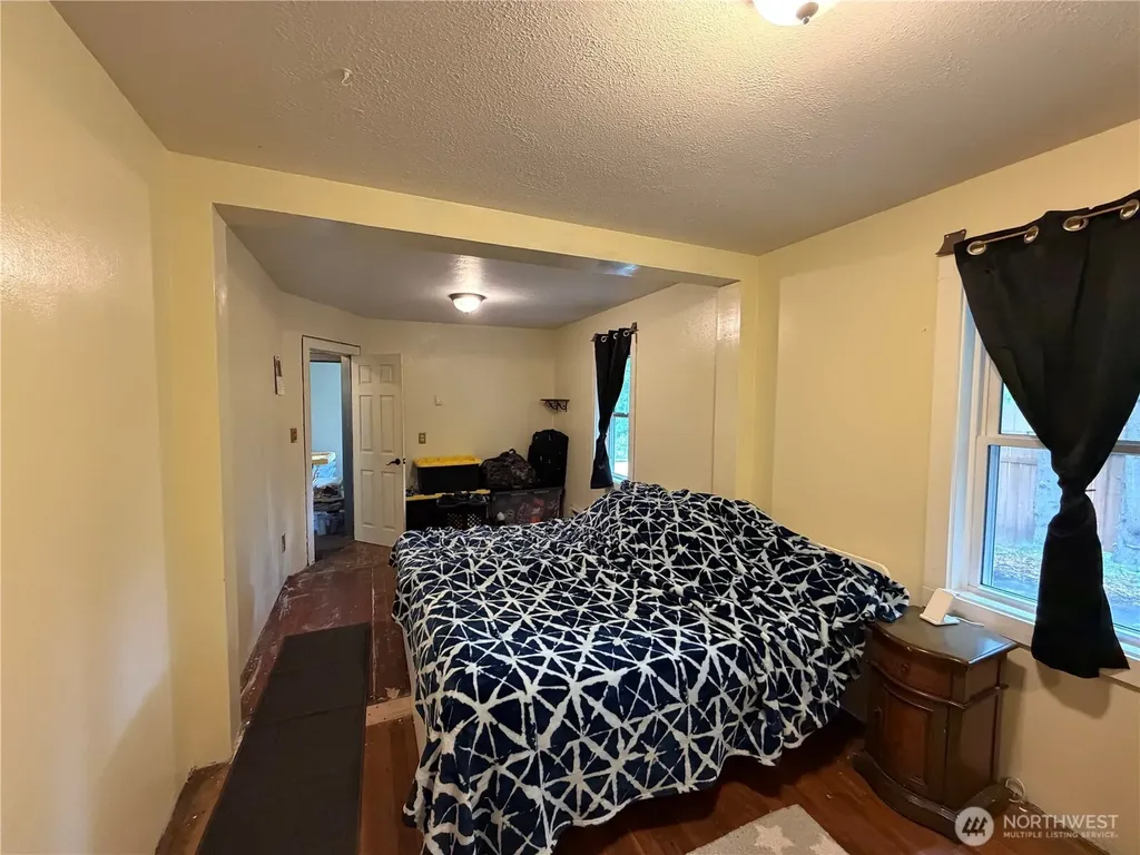 708 Olson Road Longview WA 98632