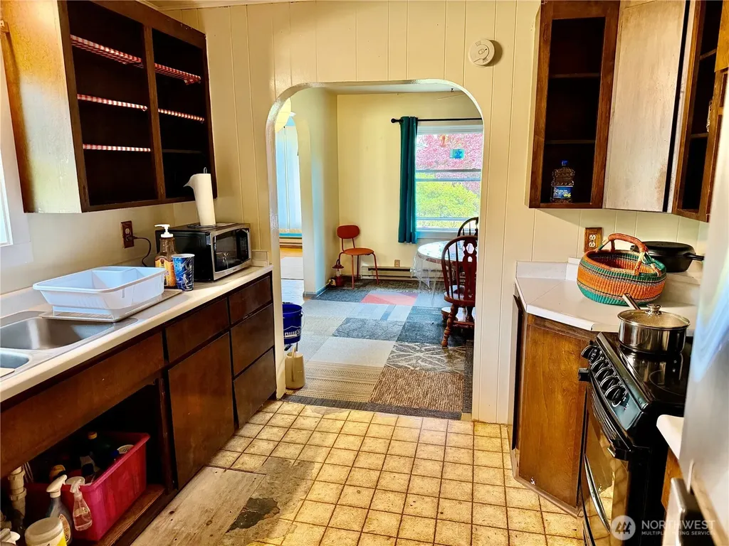 708 Olson Road Longview WA 98632